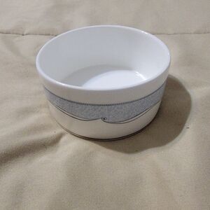 VINTAGE Wedgwood Bone China VENICE Round  Powder Box Trinket Jewelry Box -No Top